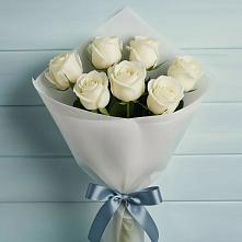 Букет 7 Белых роз Эдлесс Лав в Шумский