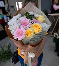 Букет цветов из:  Герберы, Розы и Хризантемы в Шумский