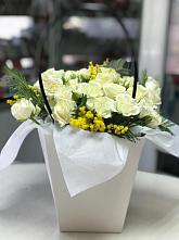 Цветочная композиция из Розы  в Шумский