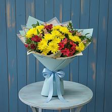 Букет цветов из:  Альстромерии и Хризантемы #REPLACE_PRED# Шумский