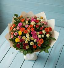 Букет Микс из разноцветных кустовых роз в Шумский